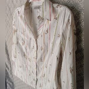 🐒🐒 Chico's Monkey Button Down Blouse🐒🐒